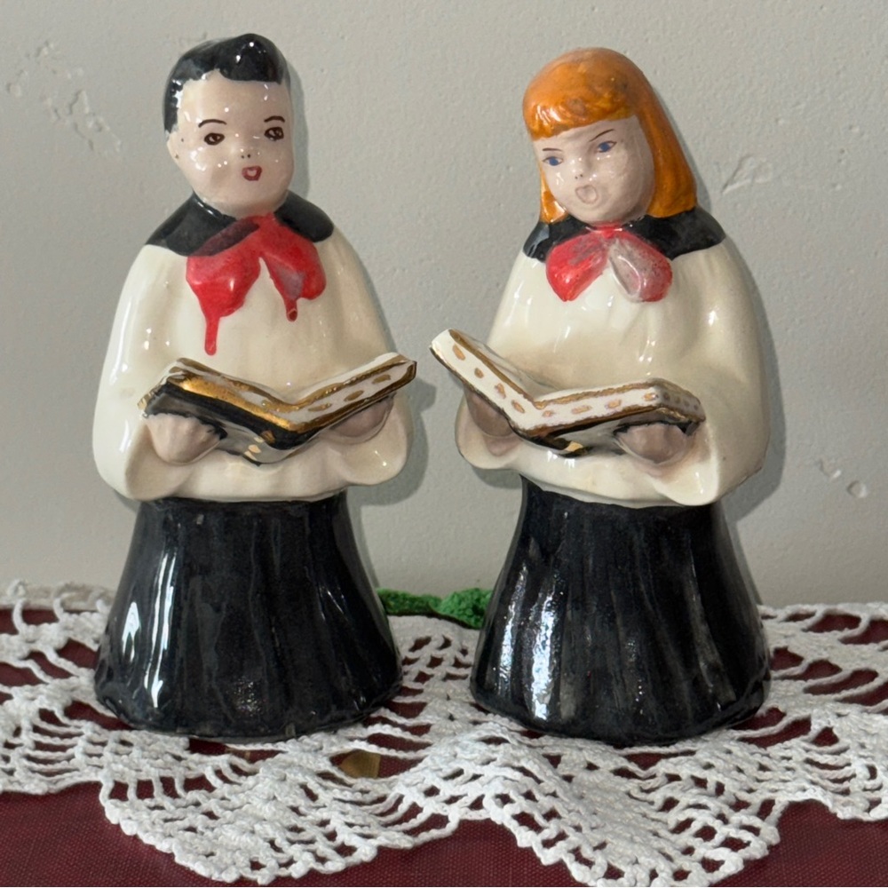 Vintage Ceramic Choir Boy and Girl Figurines Christmas Carolers Cottagecore
